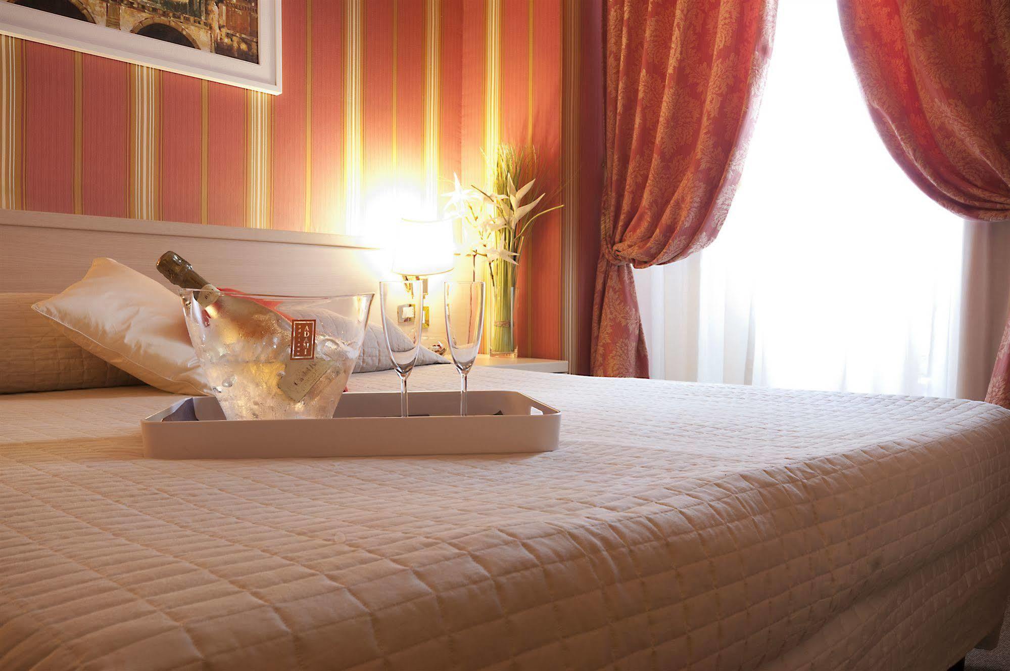 B&B Prestige Rom Eksteriør billede